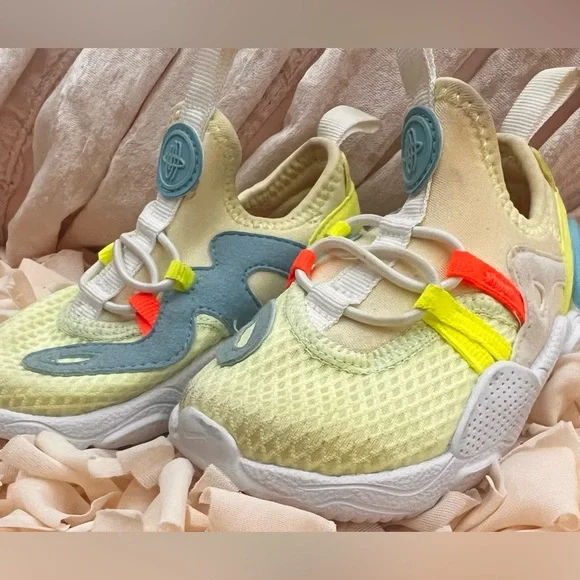 Nike Huarache edge lava lamp - Picture 2 of 3